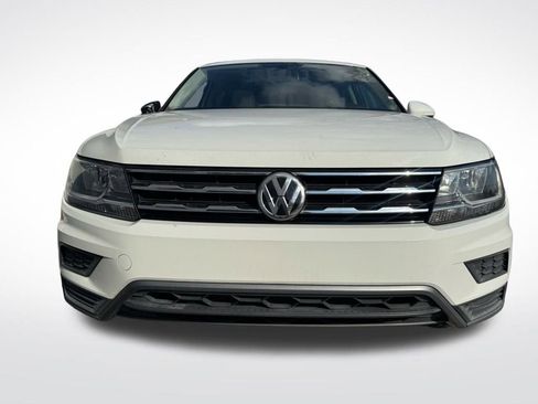 Used 2019 Volkswagen Tiguan SE w/ Panoramic Sunroof Package image 5