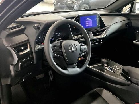 New 2026 Lexus UX 300h AWD image 6