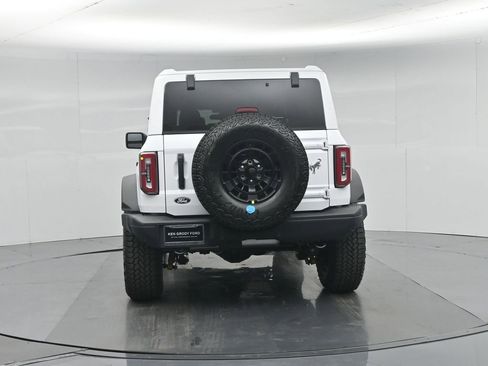 New 2026 Ford Bronco Badlands AWD/4WD image 29