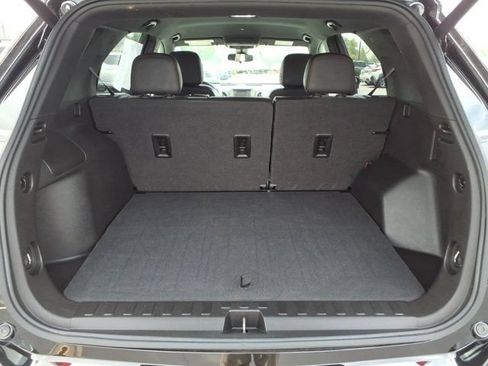 Used 2022 Chevrolet Equinox RS w/ LPO, Floor Liner Package AWD/4WD image 28
