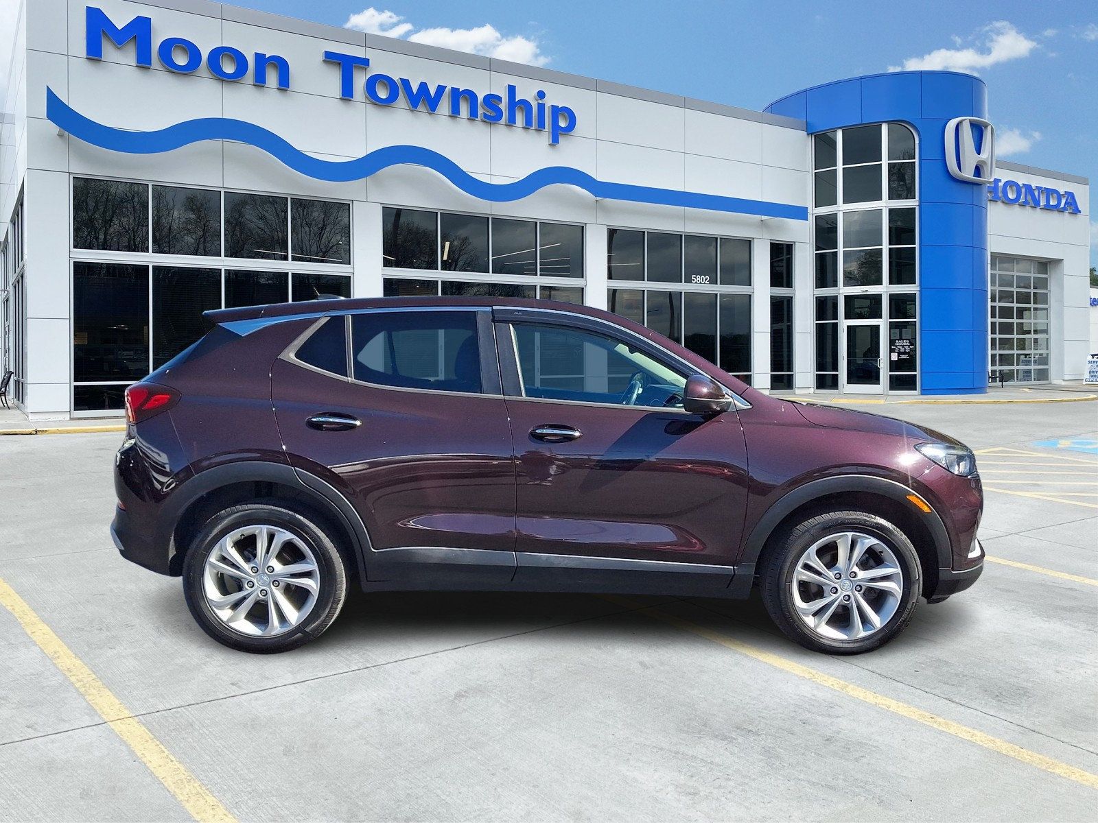 Used 2020 Buick Encore GX Preferred w/ Cold Weather Comfort Package AWD/4WD image 7