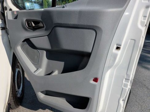Used 2019 Ford Transit 150 130 Low Roof RWD image 7