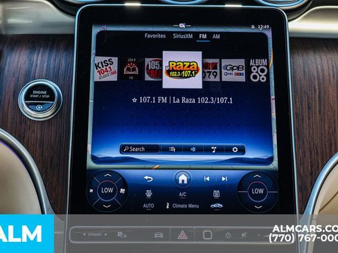 Used 2025 Mercedes-Benz GLC 300 4MATIC image 37