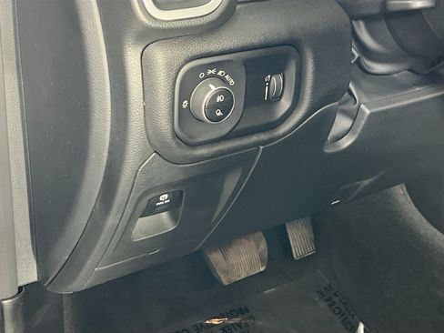 Used 2023 RAM 1500 Big Horn AWD/4WD image 10