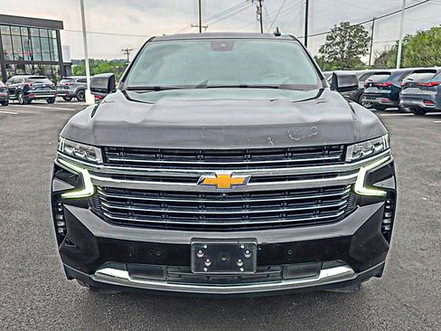 Used 2024 Chevrolet Tahoe LT w/ LT Signature Package RWD image 2