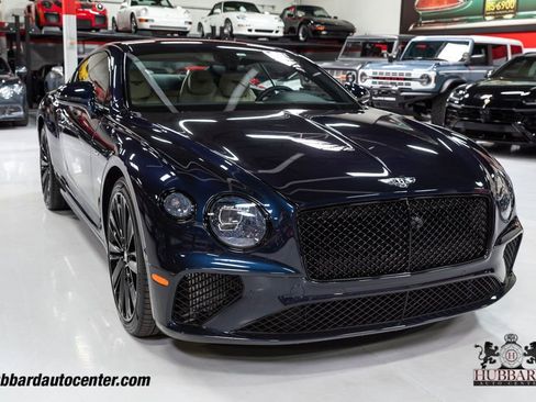 Used 2022 Bentley Continental GT Speed image 11