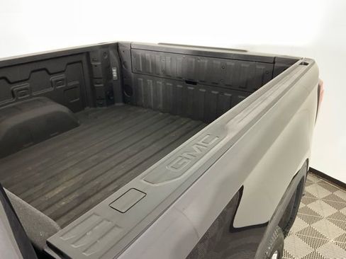 Used 2025 GMC Sierra 1500 Denali w/ Denali Reserve Package image 38