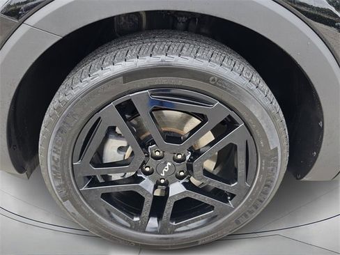 Used 2023 Kia Telluride SX Prestige X-Line image 9