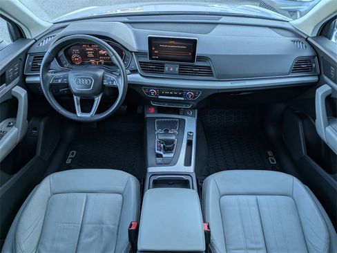 Used 2018 Audi Q5 2.0T Premium Plus w/ Premium Plus Package image 19