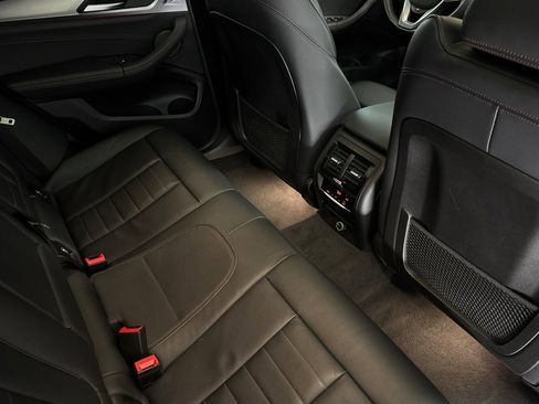 Used 2019 BMW X4 M40i w/ Executive Package image 31