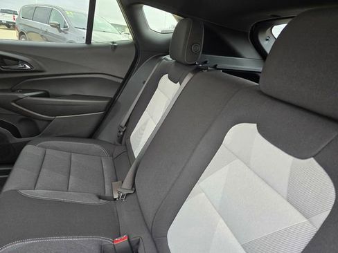 New 2026 Chevrolet Traverse Z71 w/ LPO, Floor Liner Package AWD/4WD image 24