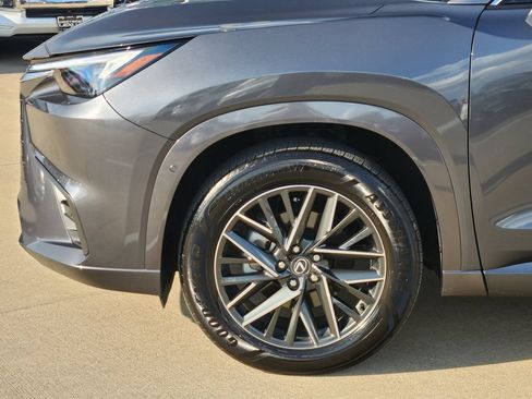 Used 2025 Lexus TX 350 AWD w/ Technology Package image 8