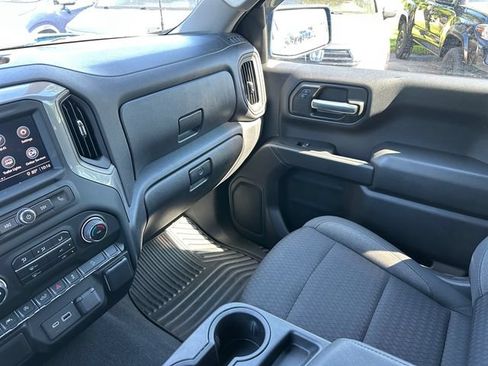 Used 2022 Chevrolet Silverado 1500 Custom Trail Boss w/ LPO, Dark Essentials Package AWD/4WD image 27