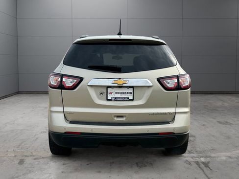 Used 2016 Chevrolet Traverse LT w/ Style and Technology Package AWD/4WD image 4