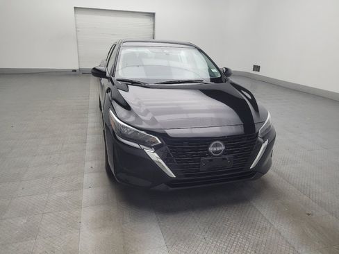 Used 2025 Nissan Sentra SV FWD image 14