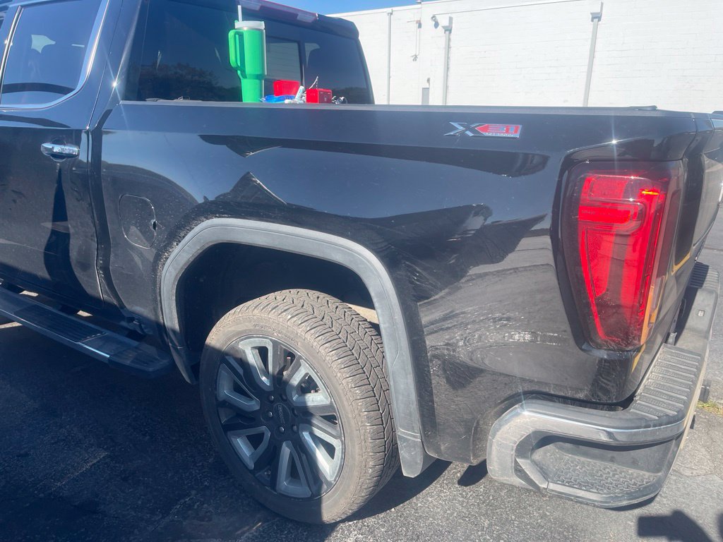 Used 2021 GMC Sierra 1500 SLT w/ SLT Premium Package AWD/4WD image 4
