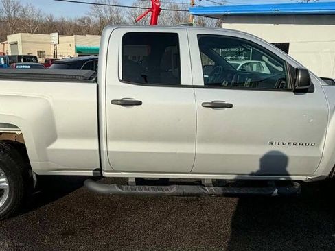 Used 2016 Chevrolet Silverado 1500 Custom w/ Custom Convenience Package image 3