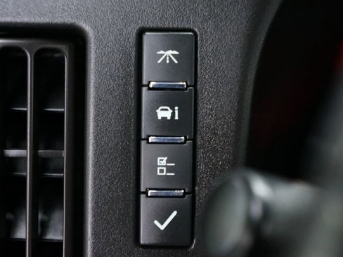 Used 2021 Chevrolet Express 3500 w/ Driver Convenience Package image 19