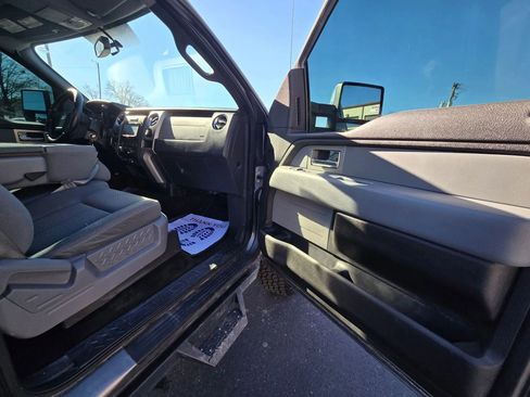 Used 2011 Ford F150 XLT w/ XLT Chrome Pkg AWD/4WD image 19