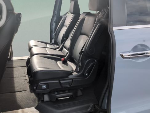 Used 2023 Honda Odyssey Touring image 33