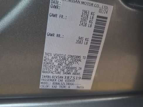 Used 2024 Nissan Altima 2.5 SR image 18