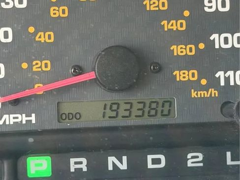 Used 2001 Toyota 4Runner SR5 RWD image 11