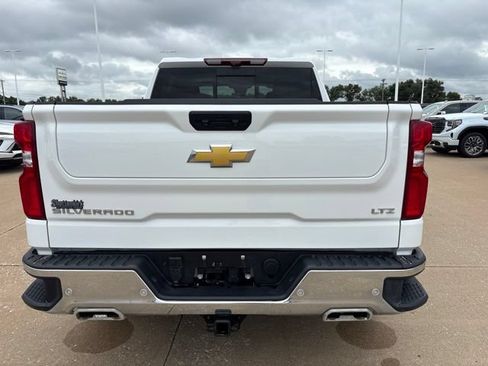 Used 2025 Chevrolet Silverado 1500 LTZ AWD/4WD image 4