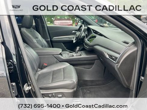 Used 2019 Cadillac XT4 Premium Luxury w/ Cold Weather Package FWD image 7