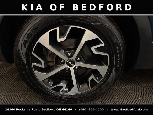 Used 2023 Kia Sportage EX AWD/4WD image 27