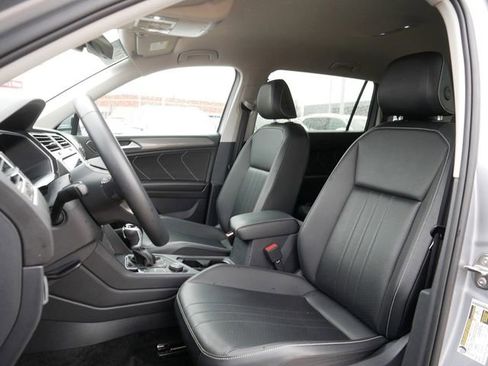 Certified 2024 Volkswagen Tiguan Wolfsburg Edition AWD/4WD image 15