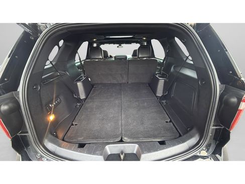 Used 2017 Ford Explorer Platinum image 17