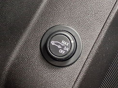 Used 2024 Chevrolet Equinox RS image 12