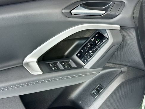 Certified 2025 Audi Q5 Premium w/ Premium Plus AWD/4WD image 23
