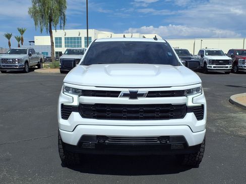Used 2022 Chevrolet Silverado 1500 RST AWD/4WD image 2