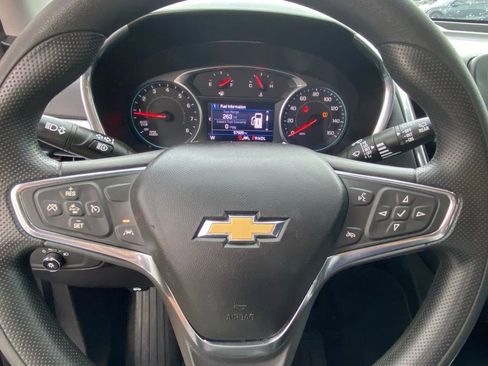 Used 2020 Chevrolet Equinox LT AWD/4WD image 18