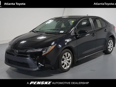 Used 2026 Toyota Corolla LE FWD image 1