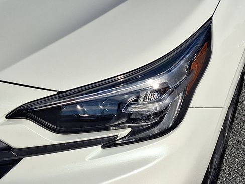 Used 2025 Subaru Legacy Limited image 8