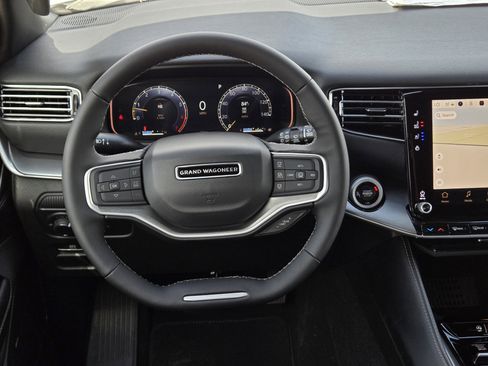 New 2026 Jeep Grand Wagoneer L 4WD image 25