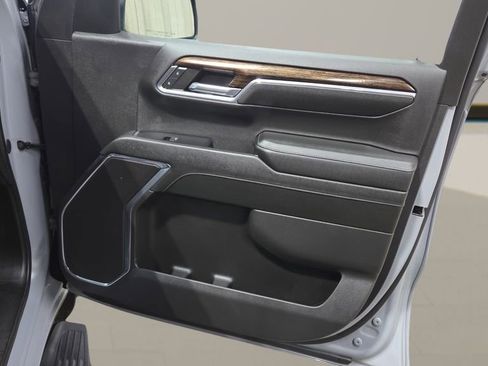 Used 2024 GMC Sierra 1500 Elevation w/ X31 Off-Road Package AWD/4WD image 26