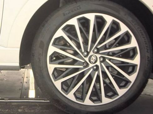 Used 2026 Hyundai Palisade Calligraphy FWD image 18