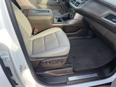 Used 2023 Chevrolet Tahoe LT w/ LT Signature Plus Package image 20