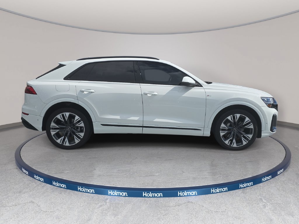 Used 2025 Audi Q8 Premium Plus w/ Premium Plus Package AWD/4WD image 6