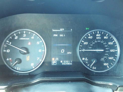 Used 2020 Subaru Outback Premium AWD/4WD image 9