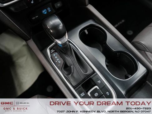 Used 2019 Hyundai Santa Fe Limited w/ Cargo Package image 29