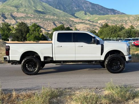 Used 2026 Ford F350 Platinum AWD/4WD image 7