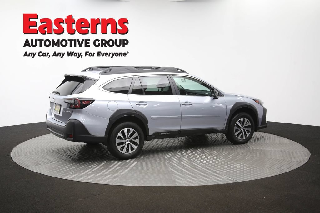 Used 2025 Subaru Outback Premium AWD/4WD image 37