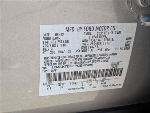 Used 2023 Ford Explorer XLT w/ Equipment Group 202A RWD image 24