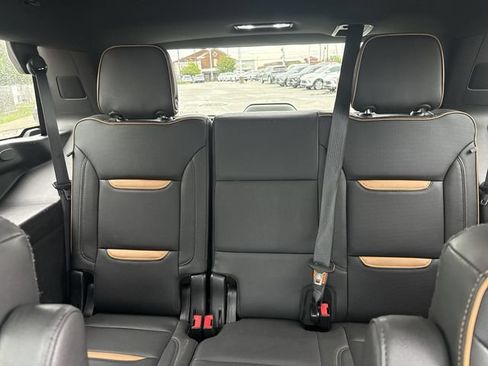 Used 2021 GMC Yukon AT4 w/ AT4 Premium Plus Package AWD/4WD image 28