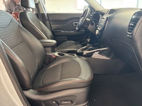 Used 2019 Kia Soul ! w/ Technology Package image 26