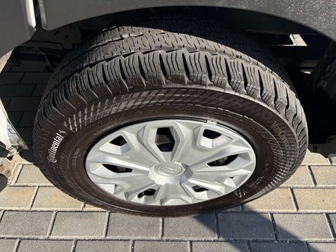 Used 2024 Ford Transit 250 Low Roof w/ Exterior Upgrade Package image 14